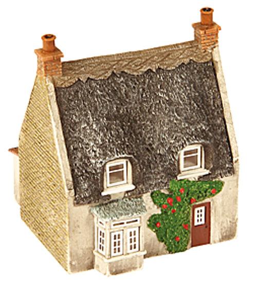 GRAFAR THATCHED COTTAGE