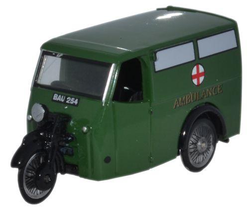 OXFORD TRICYCLE VAN AMBULANCE OO