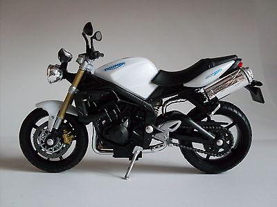 WELLY TRIUMPH STREET TRIPLE 1/18