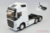 WELLY 1/32 '16 VOLVO FH 2 AXLE SILVER