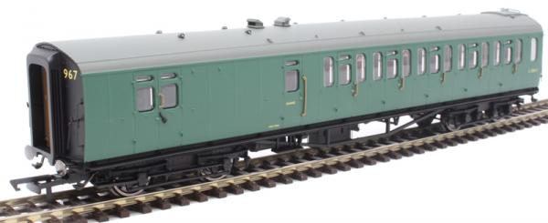 HORNBY BR BULLIED 59\' CORR. BRK. 3RD