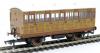 HORNBY GNR 4 WHEEL COACH 3RD W/LIGHTS