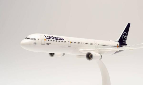 HERPA 1/200 A321 LUFTHANSA NRE LIVERY