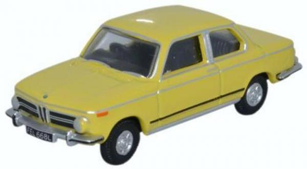 OXFORD BMW 2002 GOLF YELLOW 1/76